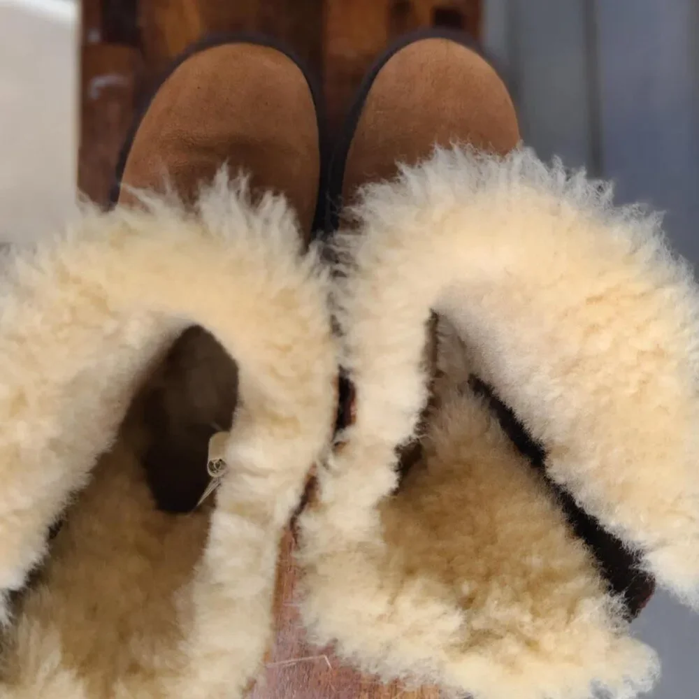 UGG Blaise Classic Shearling Zip Boots Brown Chestnut size 8